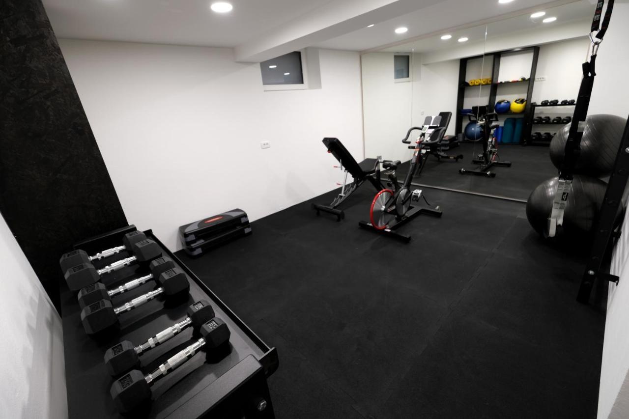 Apartments Emona Free Parking & Gym Liubliana Exterior foto