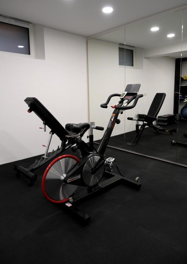 Apartments Emona Free Parking & Gym Liubliana Exterior foto